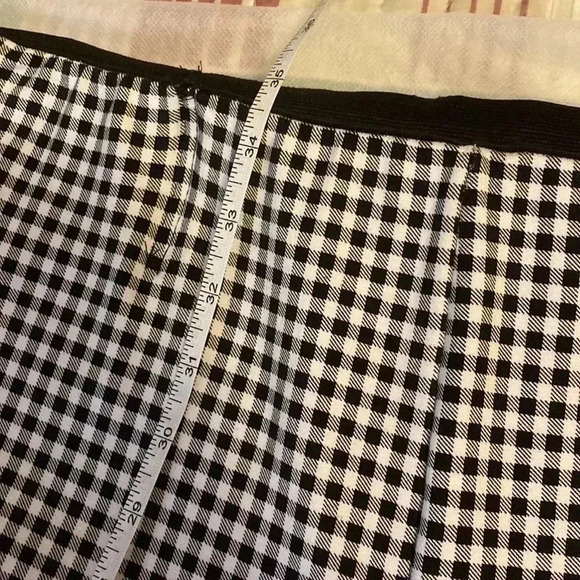 Plus size  summer capris pants, stretchy , plaid design,New Condition - Picture 9 of 11